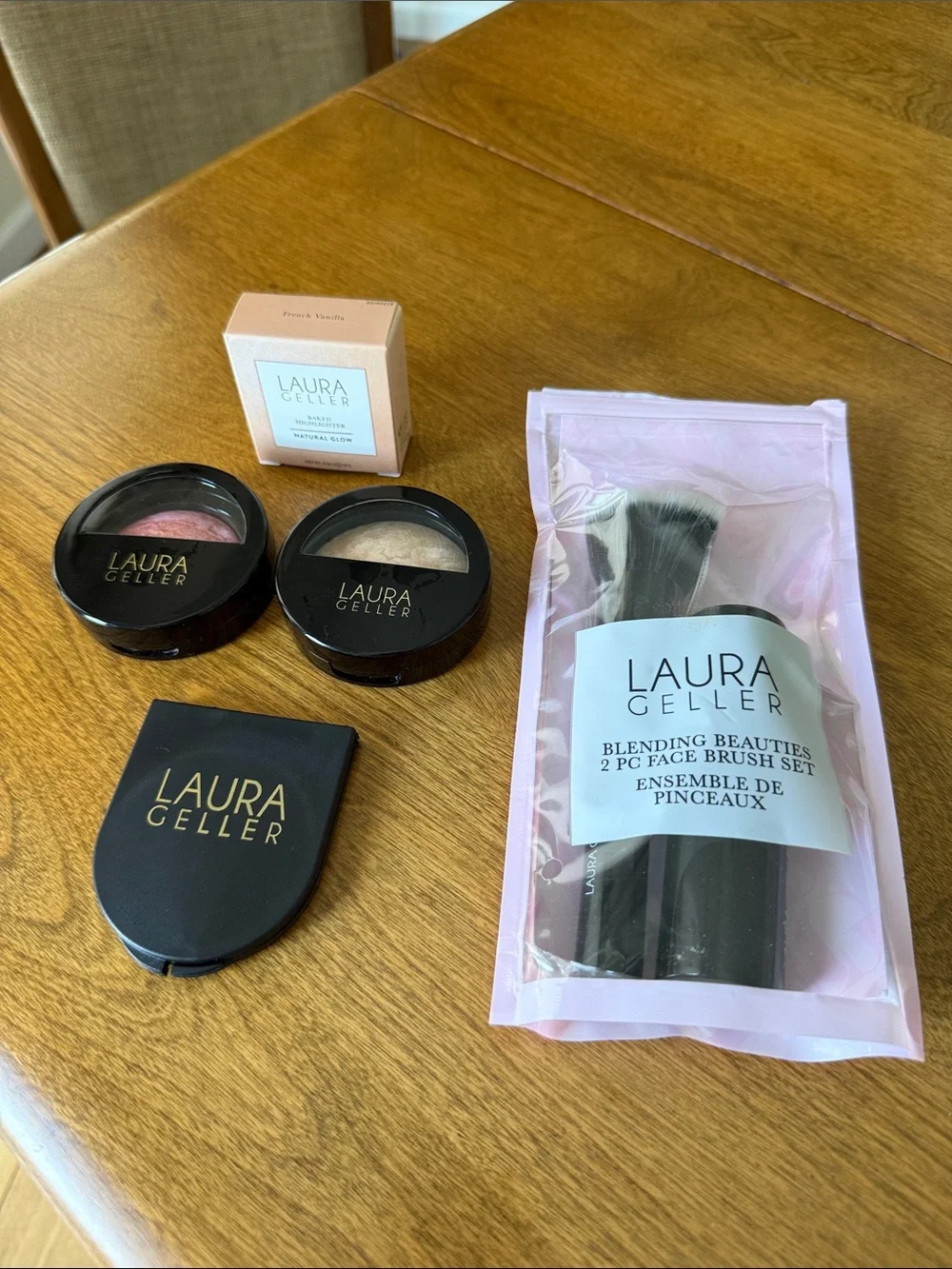 Collection of NEW Laura Geller cosmetics/brushes